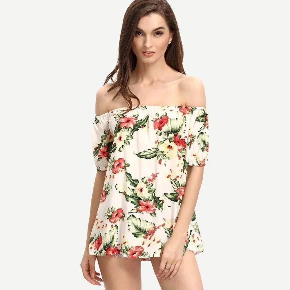 ✨HP✨ Flower Print Off The Shoulder Blouse✨